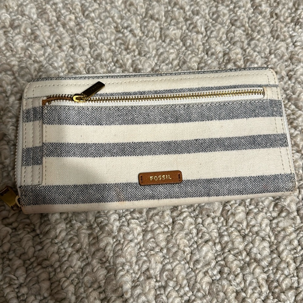 Zip Around Canvas Fossil Wallet